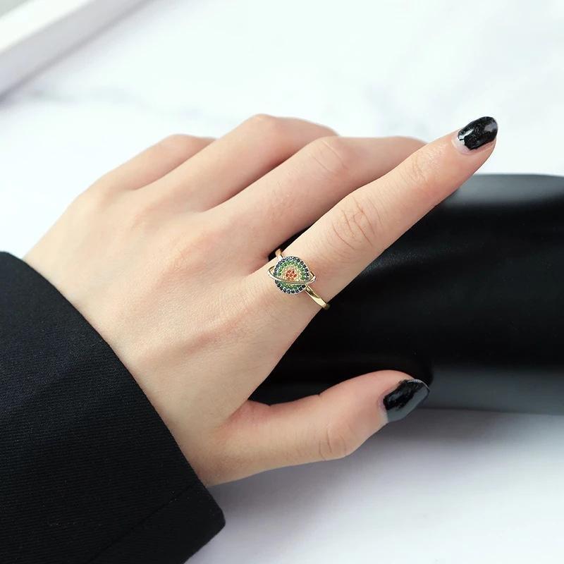 Aline | Elegant Anti-Stress Orbital Ring