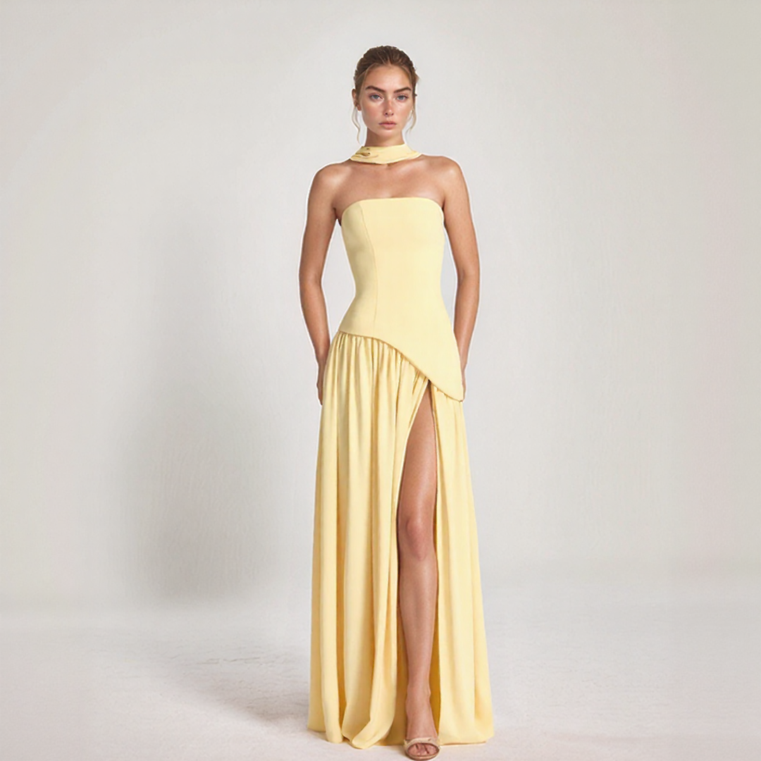 Janine | Rochie Lungă Corset – Eleganță Sculptată și Fentă Îndrăzneață