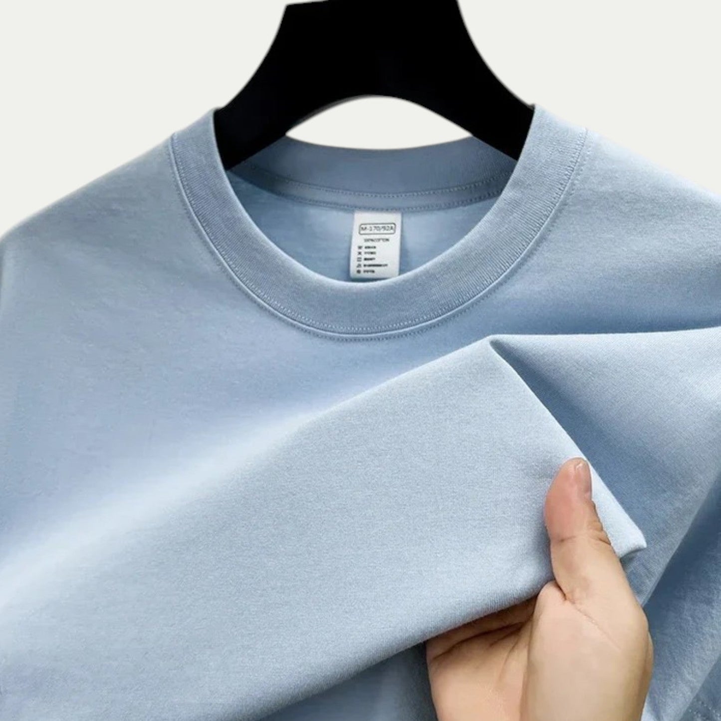 Rivaldo| Rentopaita – Minimalistinen Eleganssi ja Pehmeä Tuntu 