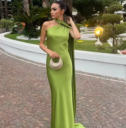 Jade | Dlouhá večerní šaty a drapované 