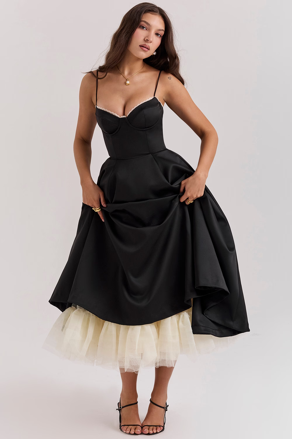 Gilda | Lange Ausgestellte Kleid – Zeitloser Charme und Weiblichkeit 