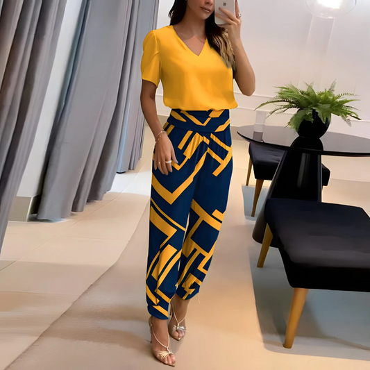 Clara|Elegante Kombination Oberteil und Hose 