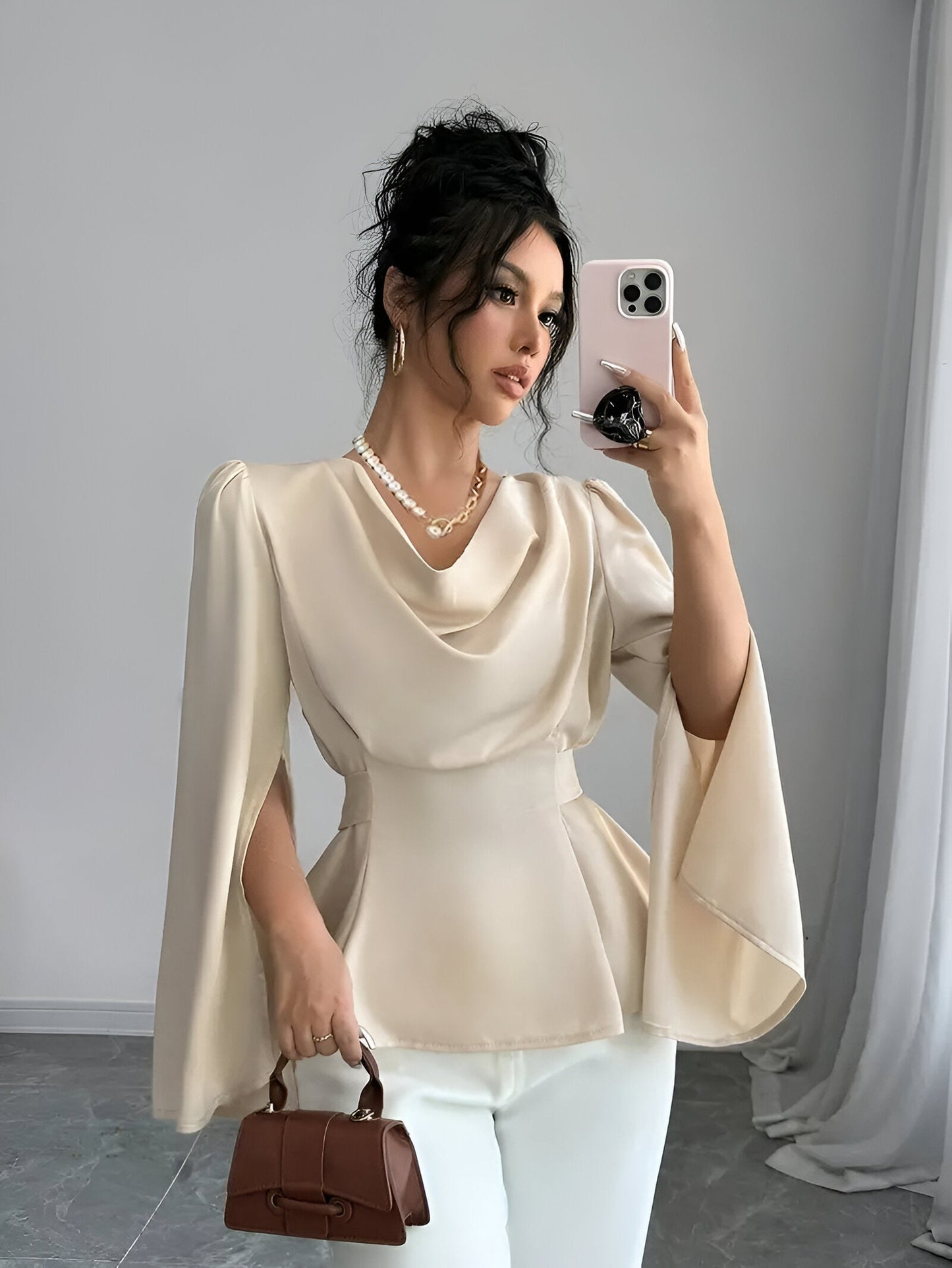 Lou | Elegáns Blúz Hasított Ujjakkal 